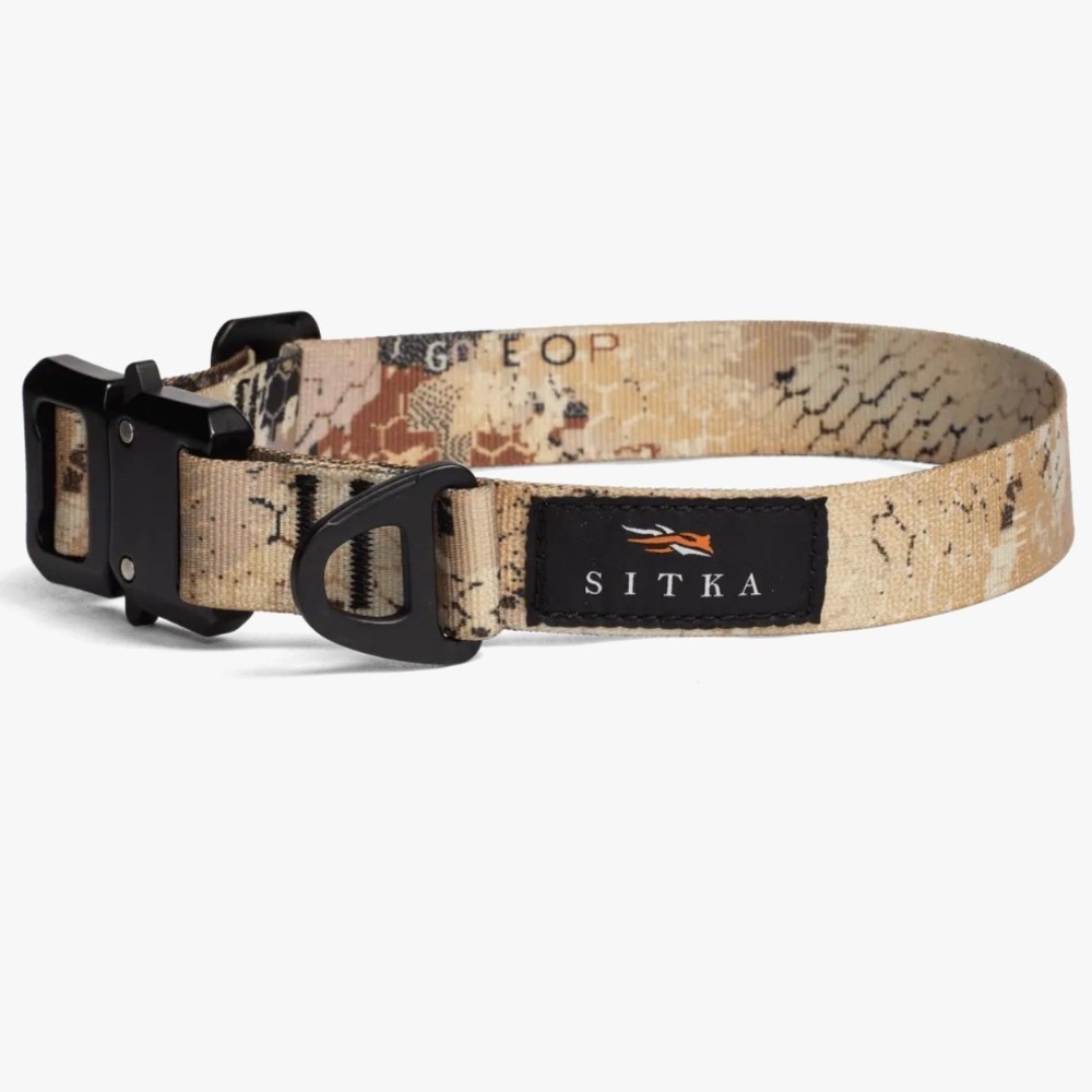 NWT Sitka Dog Collar Size Large in Optifade Waterfowl Marsh